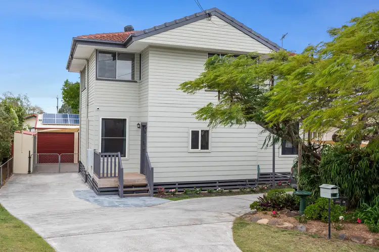 21 Bushing Street, Wynnum West QLD 4178