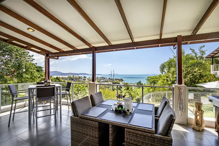 7/25 Horizons Way, Airlie Beach QLD 4802