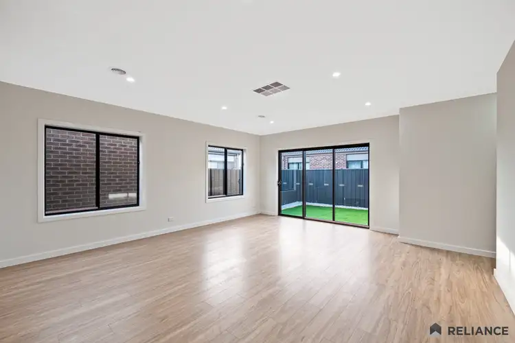Sixth view of Homely house listing, 32 Ceremony Drive, Tarneit VIC 3029