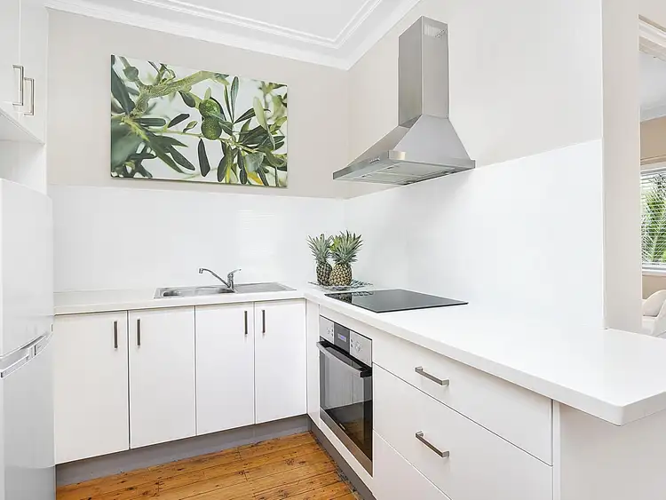 Second view of Homely unit listing, 4/54 Seaview Street, Cronulla NSW 2230