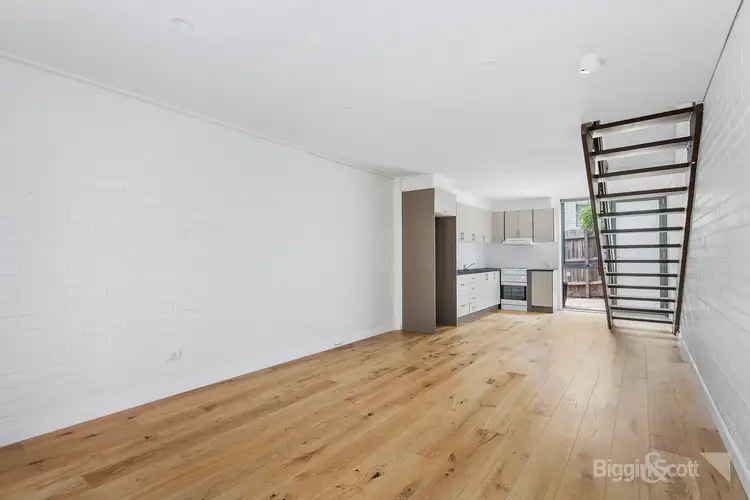 6/7 Grandview Avenue