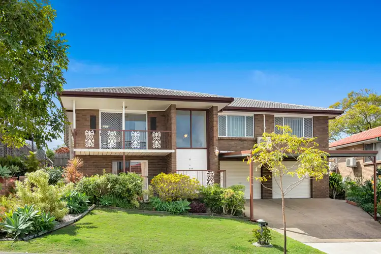 16 Bluebell Street, Mansfield QLD 4122