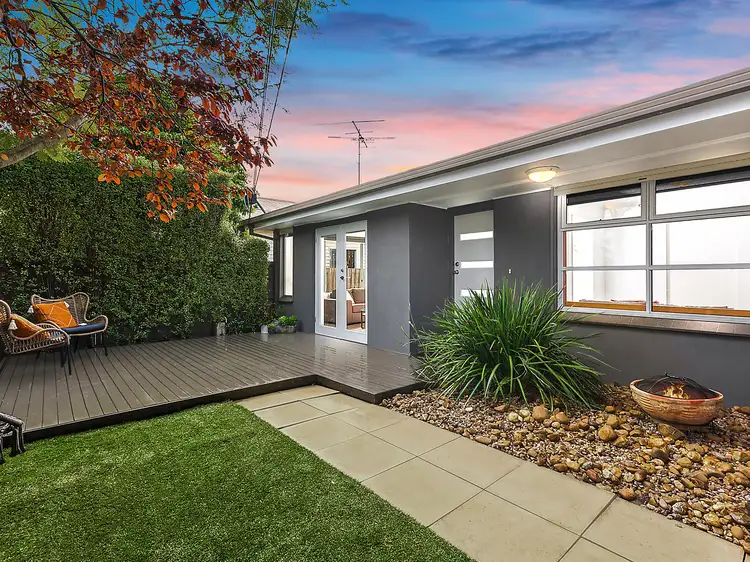 Main view of Homely unit listing, 1/74 Elizabeth Street, Geelong West VIC 3218