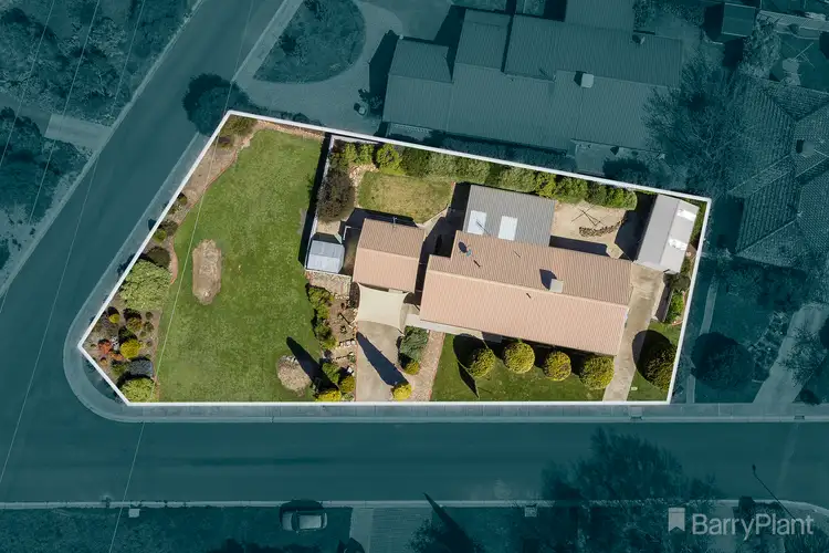 Second view of Homely house listing, 3 Bambara Close, Kennington VIC 3550