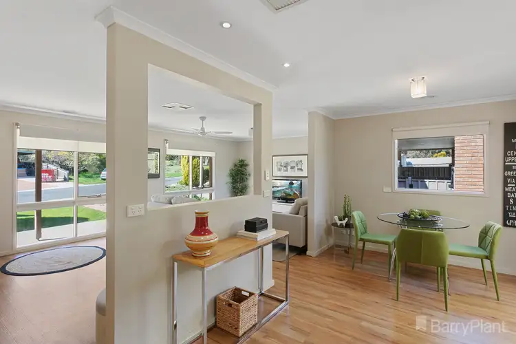 Fifth view of Homely house listing, 3 Bambara Close, Kennington VIC 3550
