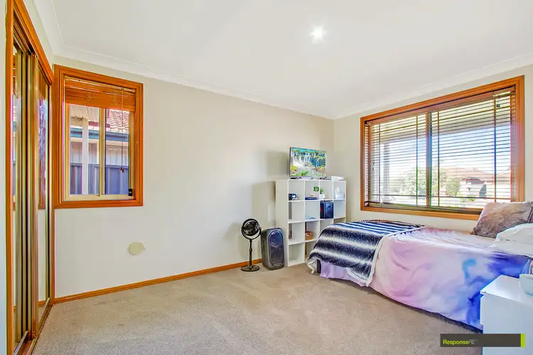Fifth view of Homely house listing, 2/3 Ilma Close, Mcgraths Hill NSW 2756
