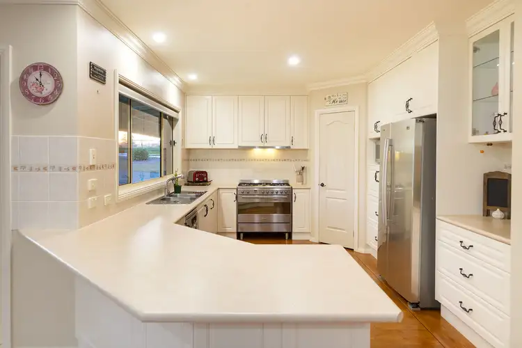 Fifth view of Homely house listing, 360 Whytes Road, Baranduda VIC 3691