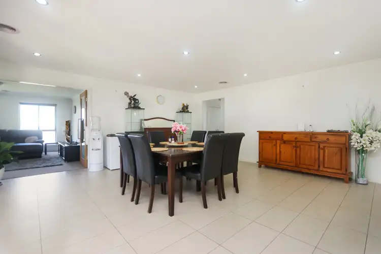 Fifth view of Homely house listing, 9 Barry Crescent, Goulburn NSW 2580