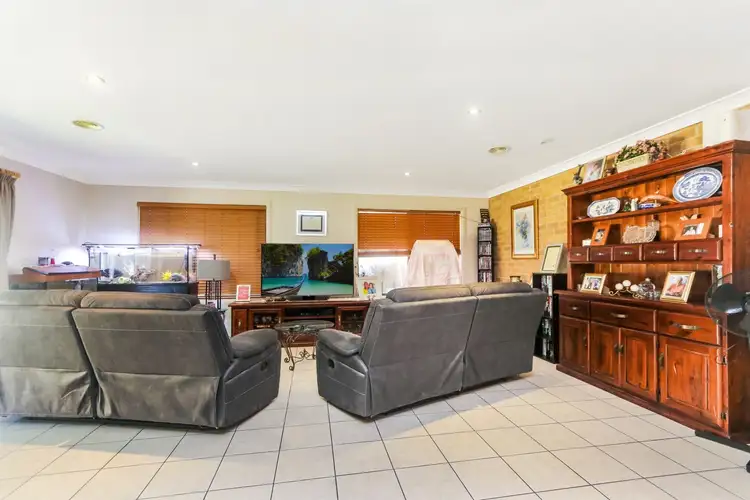 Third view of Homely house listing, 1/4 Moore Place, Goulburn NSW 2580