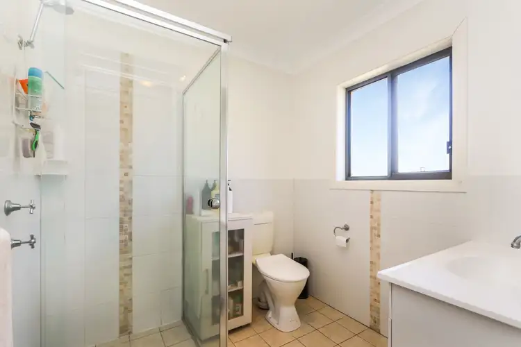 Seventh view of Homely house listing, 1/4 Moore Place, Goulburn NSW 2580