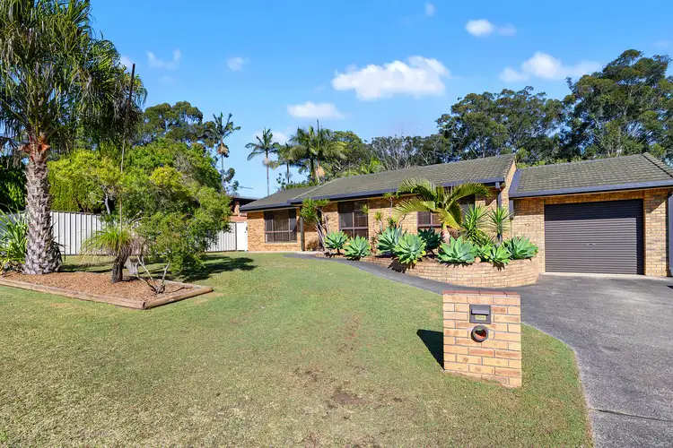 16 Walsh Close, Toormina NSW 2452