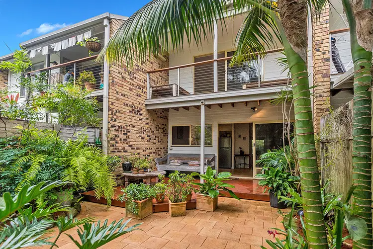 2/1 Belongil Crescent, Byron Bay NSW 2481