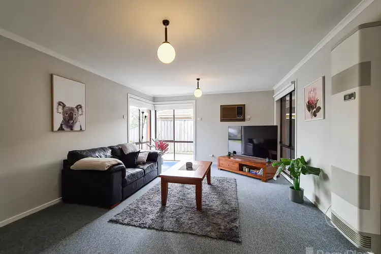 Second view of Homely house listing, 7 Thanos Court, Hallam VIC 3803