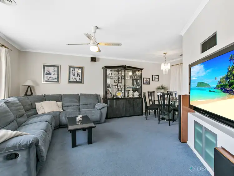 Fourth view of Homely house listing, 8 Harwood Court, Berwick VIC 3806