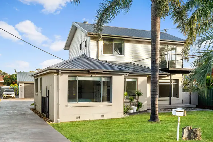 55 Robert Street, Dapto NSW 2530