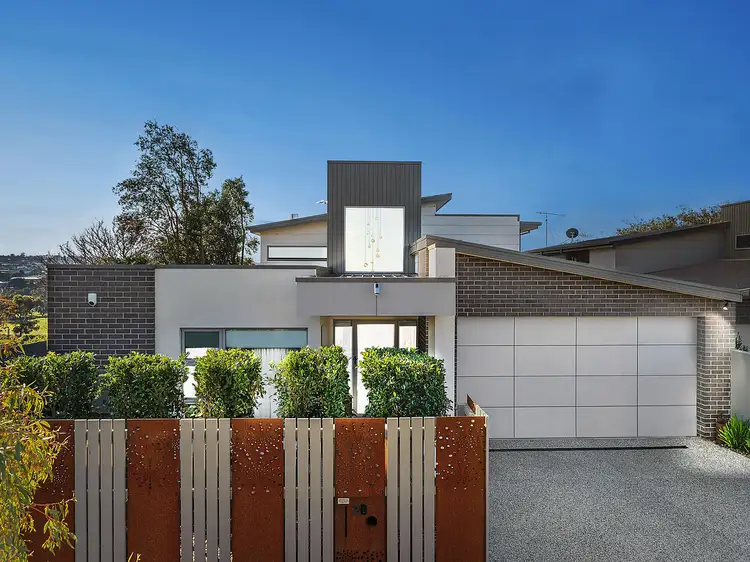 2B Kyle Avenue, Belmont VIC 3216