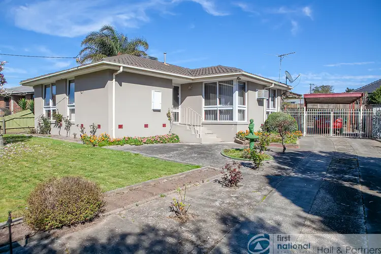 35 Winnima Avenue, Hampton Park VIC 3976