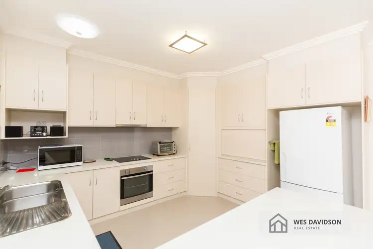 Fourth view of Homely townhouse listing, 6 Weight Close, Horsham VIC 3400