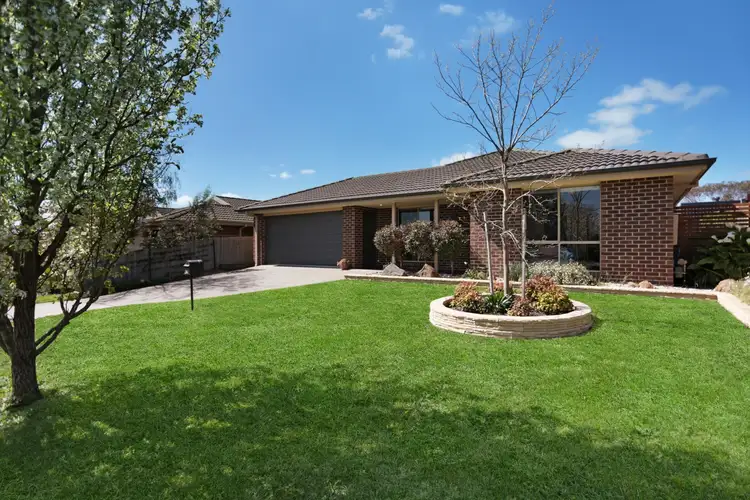 19 Coleman Court, New Gisborne VIC 3438