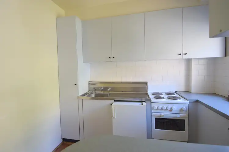 Second view of Homely studio listing, 319/4 Roslyn Gardens,, Elizabeth Bay NSW 2011