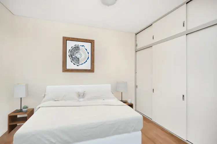 Second view of Homely apartment listing, 23/3 Barncleuth Square, Potts Point NSW 2011
