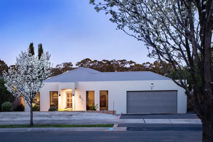3 Alfred Drive, Castlemaine VIC 3450