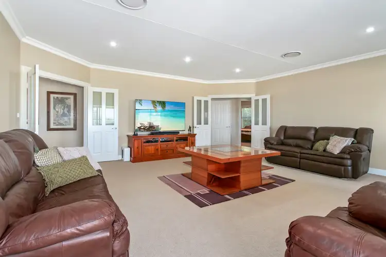 Fifth view of Homely house listing, 7 Biloba Way, Tamworth NSW 2340