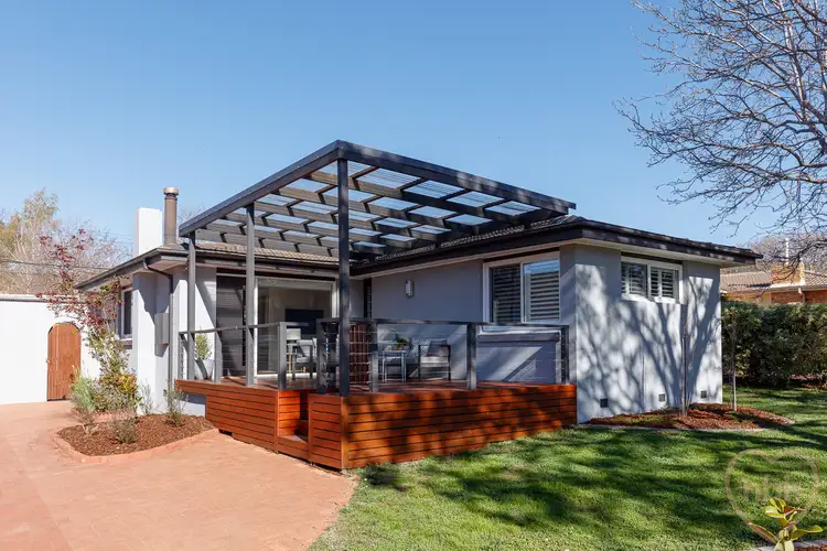 128 MacKenzie Street, Hackett ACT 2602