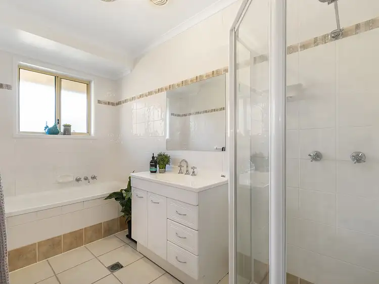 Fifth view of Homely house listing, 2/7 Flockton Place, Chisholm ACT 2905