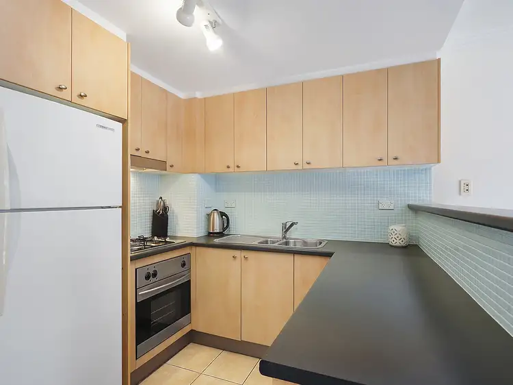 Second view of Homely apartment listing, 31/1-3 Sturdee Parade, Dee Why NSW 2099