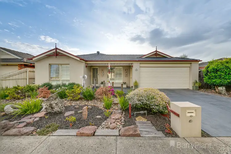 4 Gilmore Street, Pakenham VIC 3810
