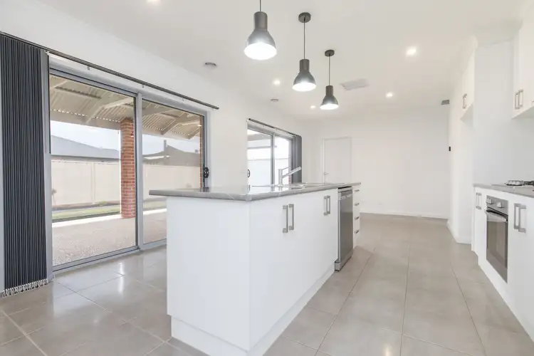 Fourth view of Homely house listing, 2 Karalanza Drive, Mildura VIC 3500