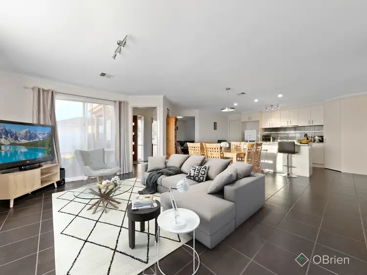 Third view of Homely house listing, 6 Snow Gum Court, Pakenham VIC 3810