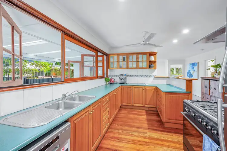 Fifth view of Homely house listing, 82 Hillview Crescent, Whitfield QLD 4870
