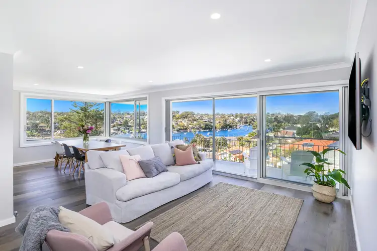24 Yarraga Place, Yowie Bay NSW 2228