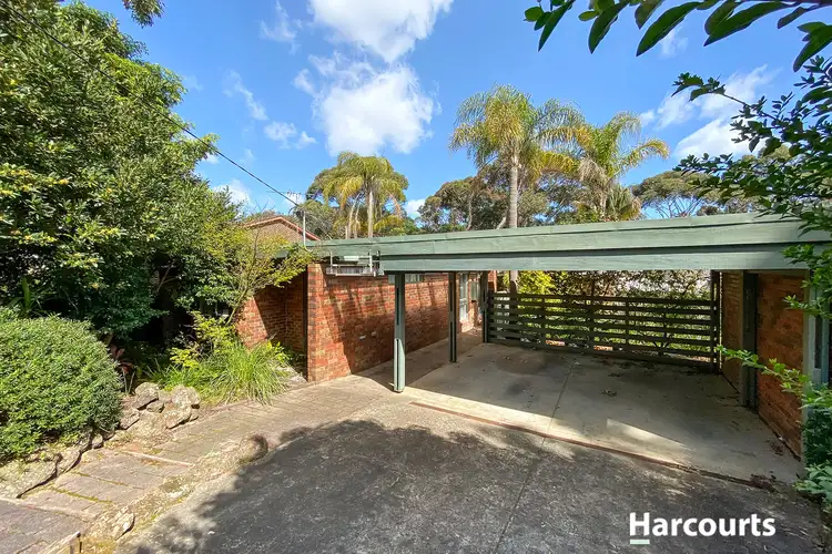 43 Bunker Crescent, Glen Waverley VIC 3150