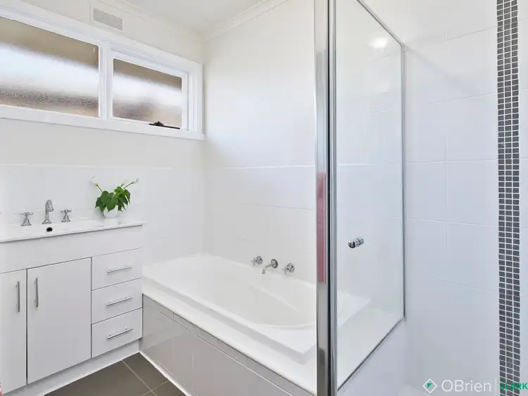 Seventh view of Homely house listing, 5 Windsor Avenue, Warragul VIC 3820