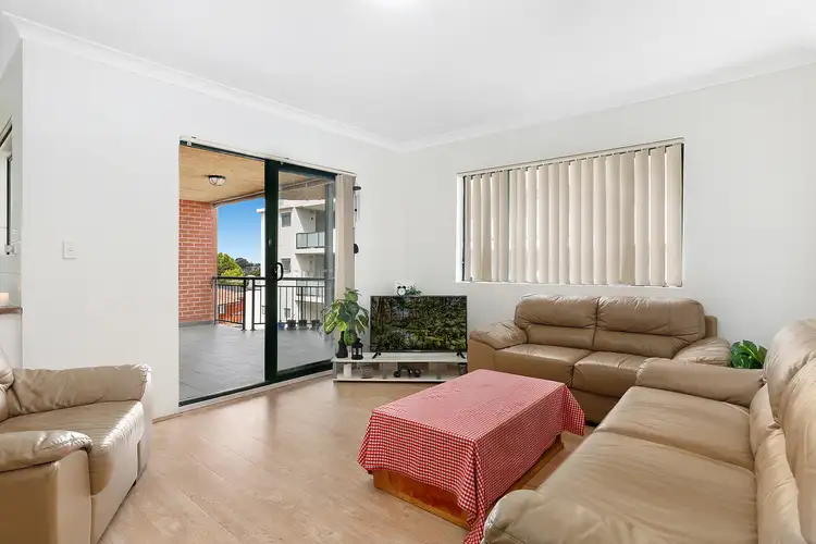 11/872 Canterbury Road, Roselands NSW 2196