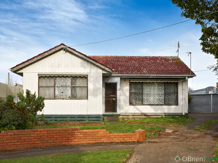 Main view of Homely house listing, 5 Roberts Court, Warragul VIC 3820