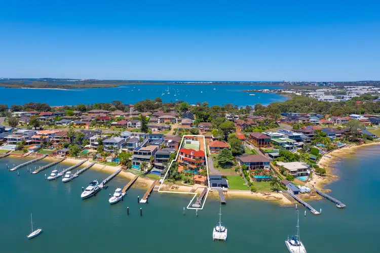 41 Holt Road, Taren Point NSW 2229
