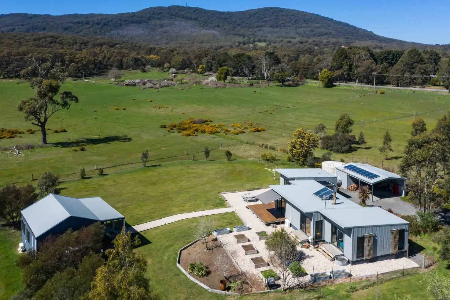 Main view of Homely house listing, 148 Boundary Road, Woodend VIC 3442