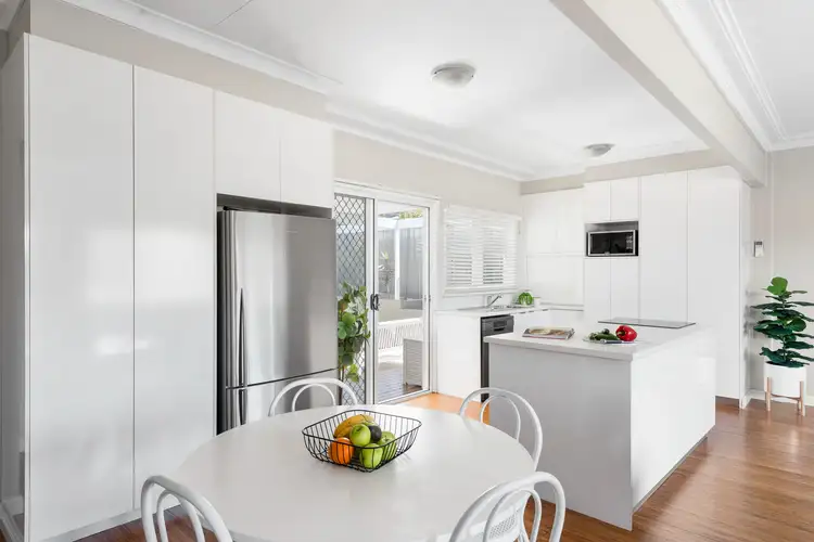 40 Ranchby Avenue, Lake Heights NSW 2502