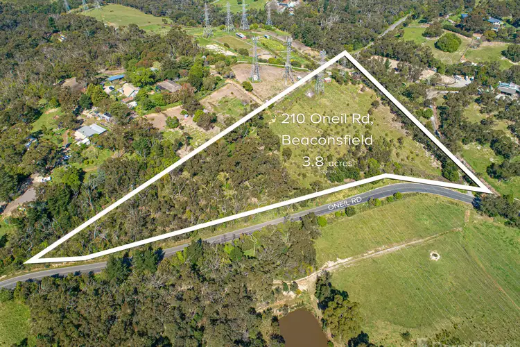 210 O'Neil Road, Beaconsfield VIC 3807