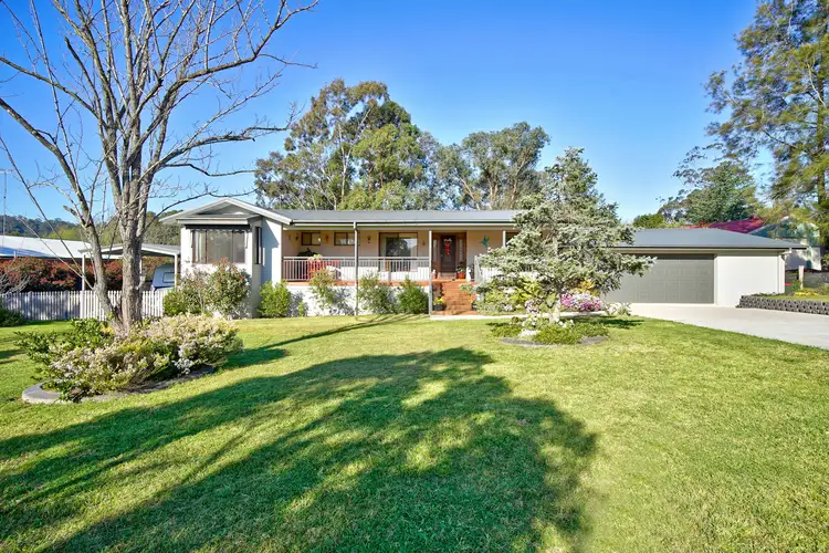 Second view of Homely house listing, 5 Sonja Place, Picton NSW 2571