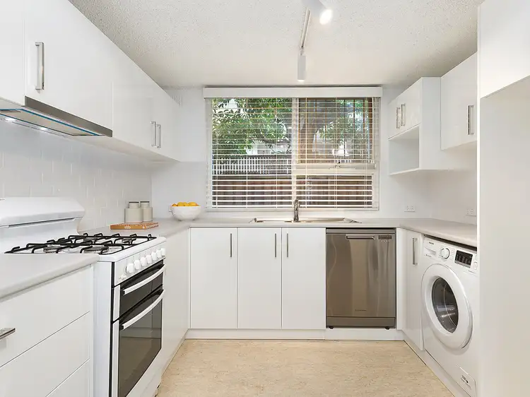 Main view of Homely unit listing, 5/51 Howard Avenue, Dee Why NSW 2099