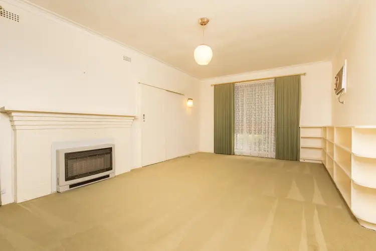 Third view of Homely house listing, 16 Henderson Place, Mildura VIC 3500