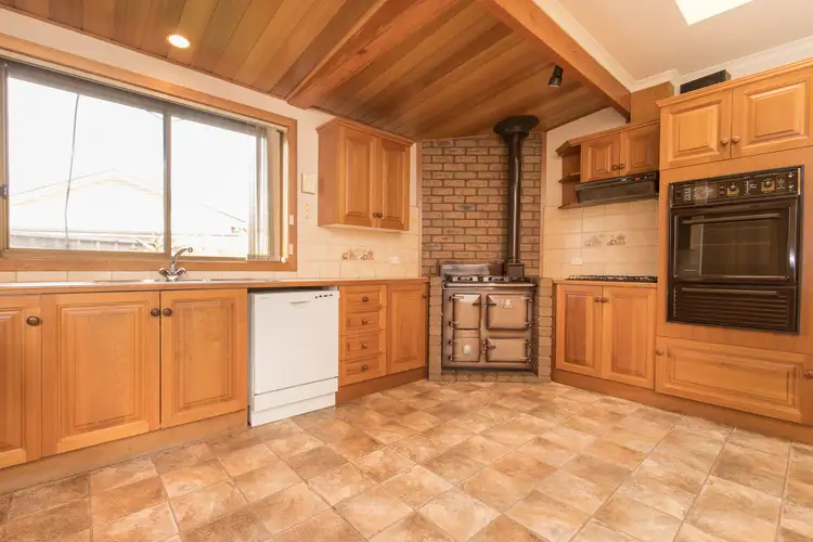 Sixth view of Homely house listing, 16 Henderson Place, Mildura VIC 3500