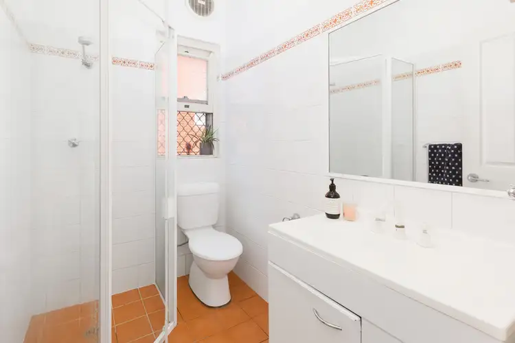 Third view of Homely apartment listing, 2/3 Wilbar Avenue, Cronulla NSW 2230