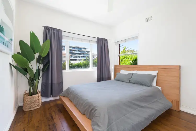 Fourth view of Homely apartment listing, 2/3 Wilbar Avenue, Cronulla NSW 2230