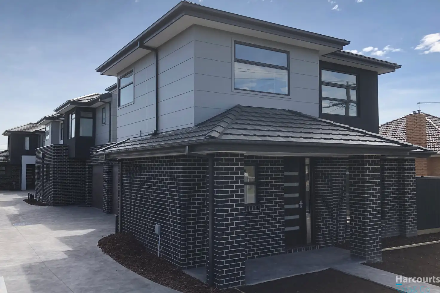 Main view of Homely townhouse listing, 1/22 Curtin Avenue, Lalor VIC 3075
